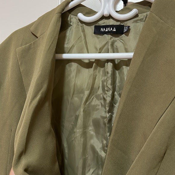 A Coat Dress - Picture 4 of 4